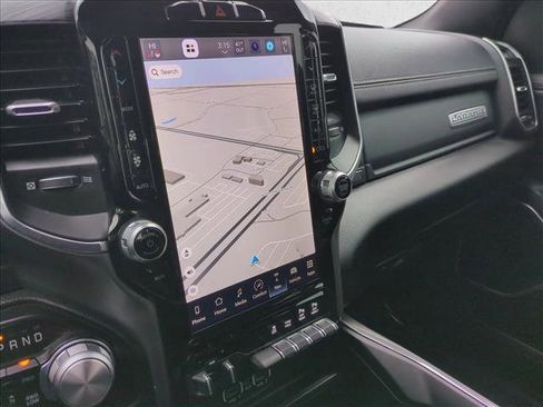 Used 2023 RAM 1500 Laramie image 12