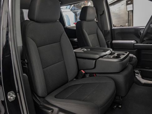 Used 2021 Chevrolet Silverado 1500 Custom image 31