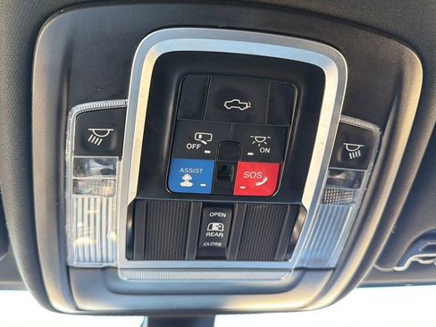 Used 2023 RAM 3500 Laramie AWD/4WD image 76