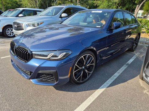 Used 2022 BMW 530i w/ M Sport Package RWD image 5