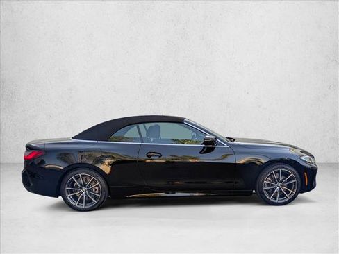 Used 2023 BMW 430i Convertible w/ Premium Package image 4