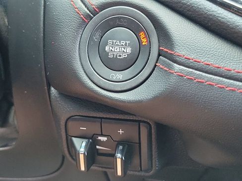 Used 2024 Dodge Durango GT RWD image 9