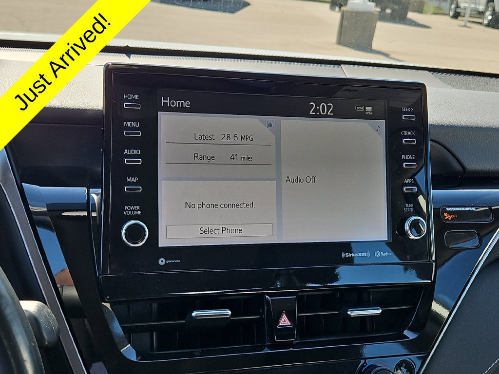 Used 2024 Toyota Camry XSE FWD image 25