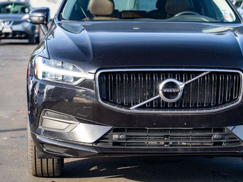 Used 2018 Volvo XC60 T5 Momentum w/ Convenience Package AWD/4WD image 6