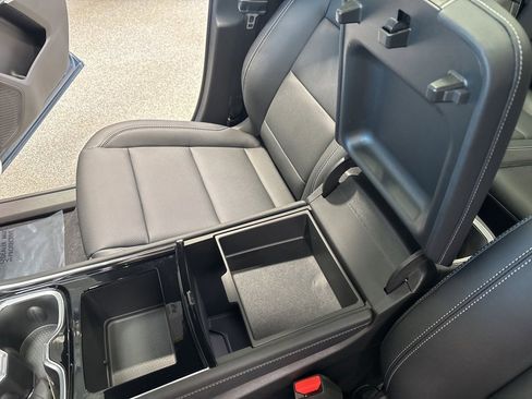 New 2026 Chevrolet Traverse LT w/ Sun and Wheel Package image 27