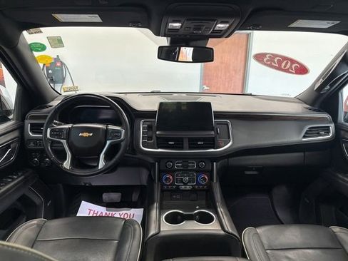 Used 2023 Chevrolet Suburban Premier AWD/4WD image 42