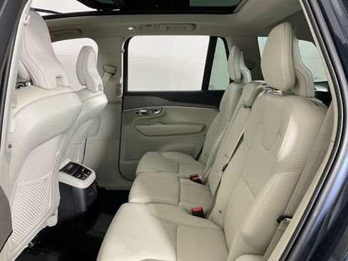 Certified 2025 Volvo XC90 T8 Plus w/ Protection Package Premier AWD/4WD image 34