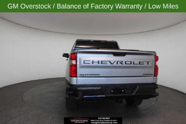 Used 2026 Chevrolet Silverado 1500 Custom Trail Boss w/ Dark Appearance Package AWD/4WD image 14