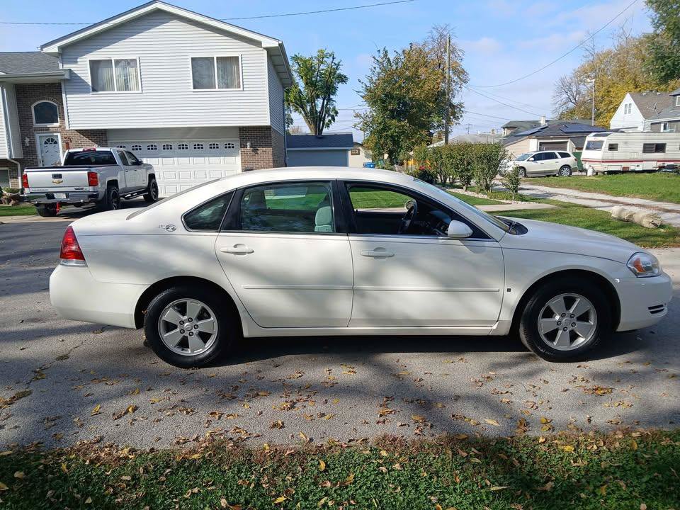 Used 2007 Chevrolet Impala LT FWD image 5