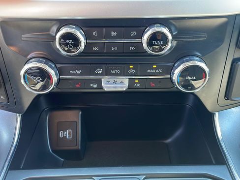 Used 2022 Ford F150 XLT w/ Equipment Group 302A High AWD/4WD image 23