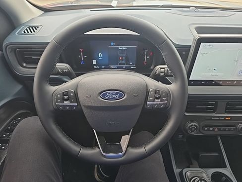 Used 2025 Ford Maverick Lariat w/ Black Appearance Package AWD/4WD image 20