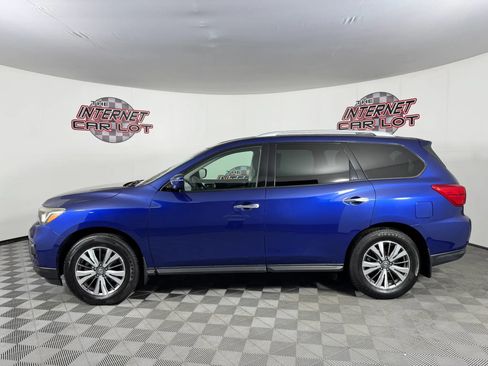 Used 2020 Nissan Pathfinder S FWD image 4