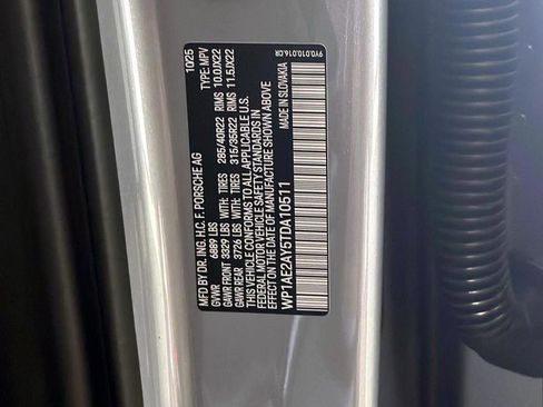 Certified 2026 Porsche Cayenne E-Hybrid image 33