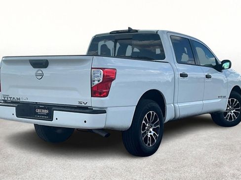 Used 2023 Nissan Titan SV image 2