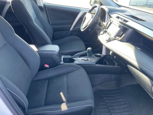 Used 2014 Toyota RAV4 XLE FWD image 21