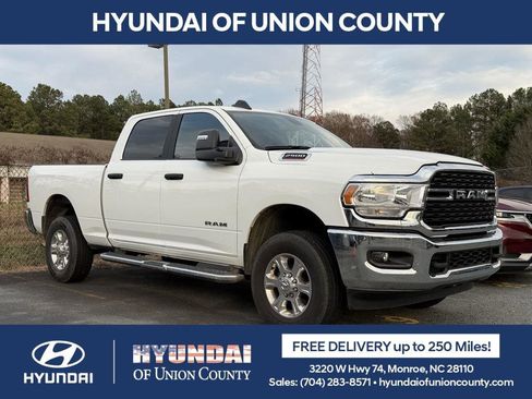 Used 2024 RAM 2500 Big Horn image 1