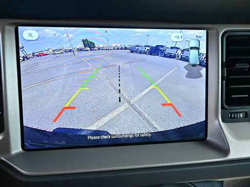Used 2025 Ford Bronco Outer Banks w/ Sasquatch Package AWD/4WD image 26