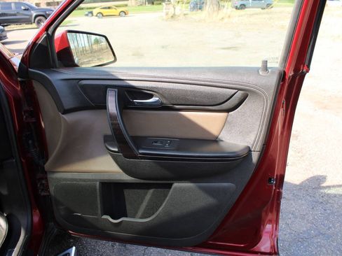 Used 2015 GMC Acadia SLT AWD/4WD image 14