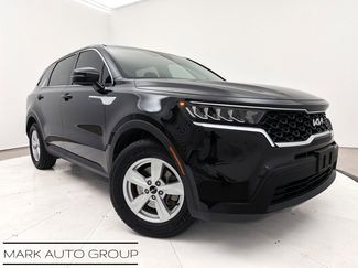 Used 2022 Kia Sorento LX video 1