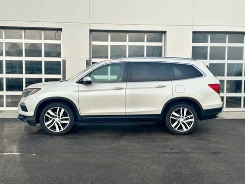 Used 2016 Honda Pilot Elite image 3