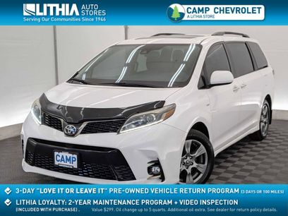 Used 2019 Toyota Sienna SE