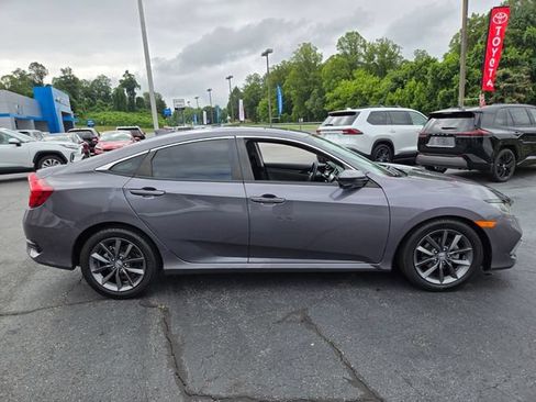 Used 2021 Honda Civic EX-L image 9