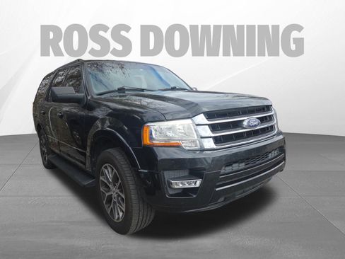 Used 2015 Ford Expedition XLT w/ Equipment Group 202A image 3