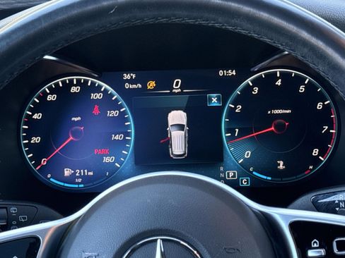 Certified 2022 Mercedes-Benz GLC 300 image 40