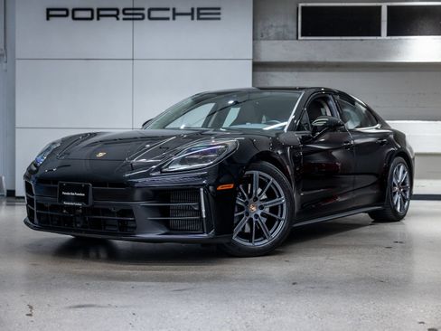 Certified 2025 Porsche Panamera image 1
