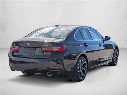 Used 2026 BMW 330i xDrive Sedan w/ Premium Package AWD/4WD image 2