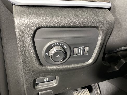 New 2026 Jeep Grand Cherokee Limited image 41