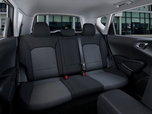 New 2025 Kia Soul EX image 17