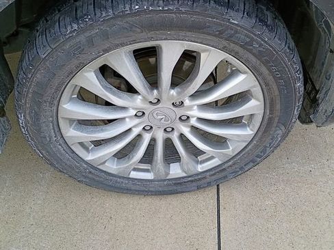 Used 2016 INFINITI QX80 4WD image 9