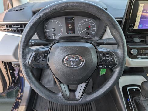 Used 2023 Toyota Corolla LE image 18