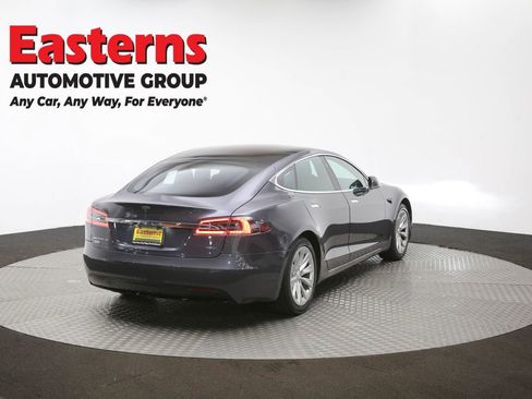 Used 2018 Tesla Model S 75D image 38