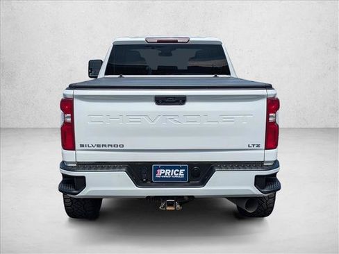 Used 2024 Chevrolet Silverado 2500 LTZ AWD/4WD image 6