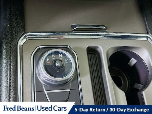 Used 2021 Ford Expedition XLT image 19