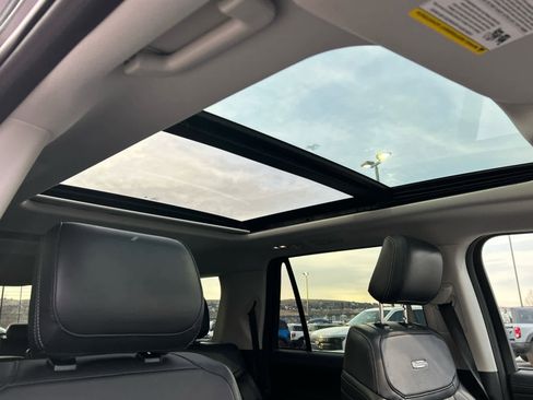 Certified 2025 Ford Expedition Max Platinum image 19