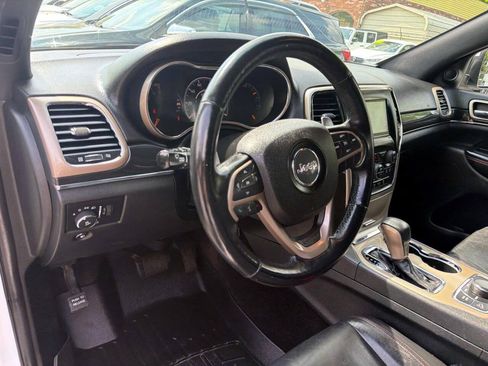 Used 2016 Jeep Grand Cherokee Limited 75th Anniversary AWD/4WD image 14