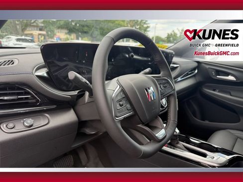 New 2026 Buick Envista Sport Touring w/ Convenience I Package FWD image 38