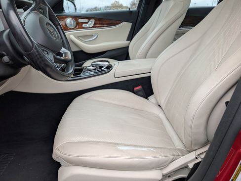 Used 2017 Mercedes-Benz E 300 image 7