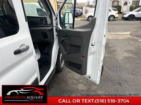 Used 2024 Ford Transit 350 XL image 32