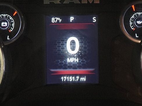 Used 2024 RAM 3500 Tradesman w/ Snow Chief Group image 15