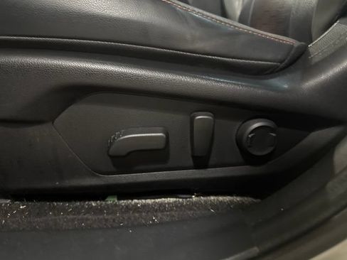 Used 2024 Subaru Crosstrek 2.5i Limited AWD/4WD image 9