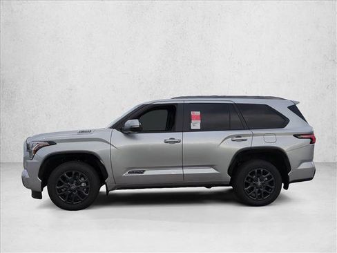 New 2026 Toyota Sequoia Platinum image 5