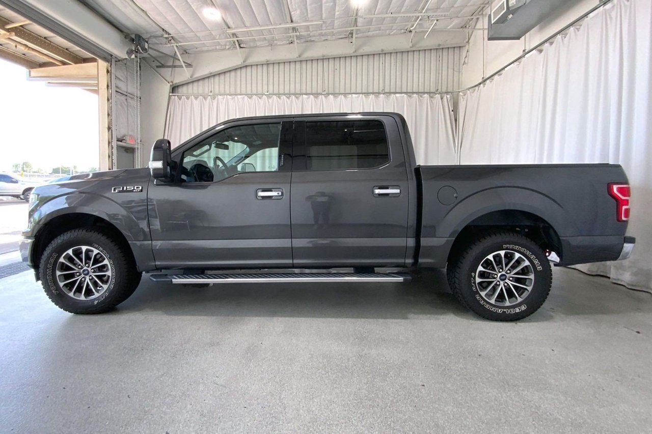 Used 2020 Ford F150 XLT w/ Equipment Group 302A Luxury AWD/4WD image 26
