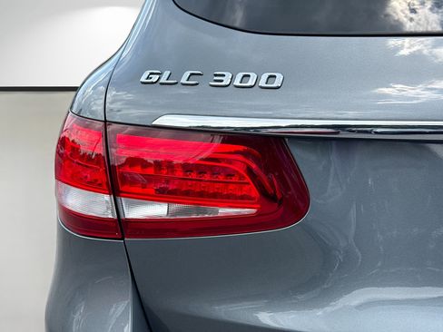 Used 2019 Mercedes-Benz GLC 300 image 10