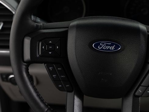 Used 2017 Ford F150 XLT w/ Equipment Group 301A Mid AWD/4WD image 28