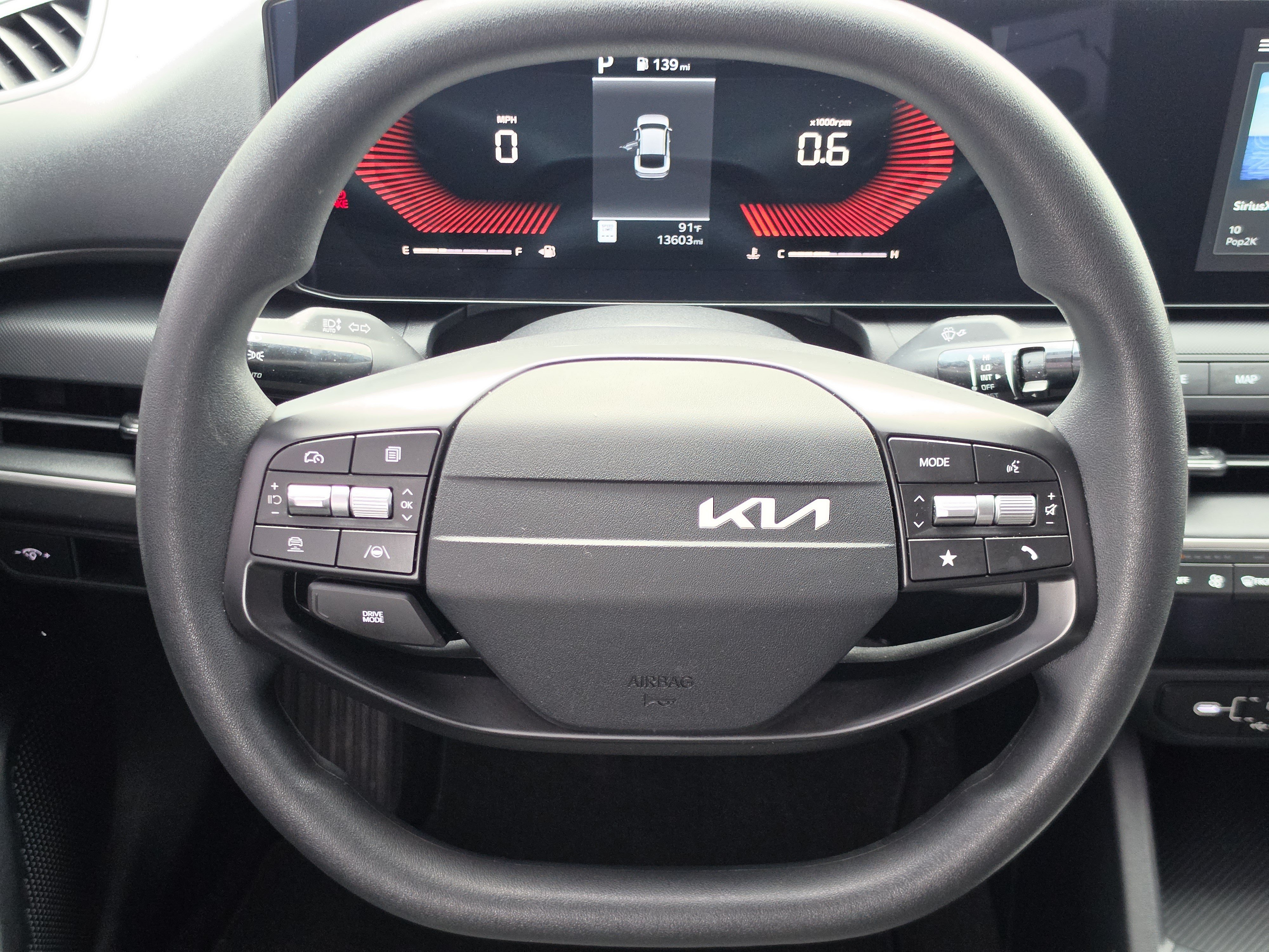 Used 2025 Kia K4 FWD image 11