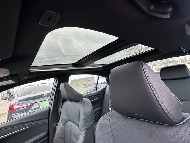 Used 2026 Toyota Camry XSE FWD image 25